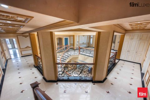 Villa til leje i Al Barsha, Dubai, UAE 6 soveværelser, 1412.1 kvm № 714324 - foto 9