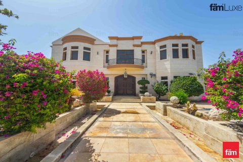 Villa til leje i Al Barsha, Dubai, UAE 6 soveværelser, 1412.1 kvm № 714324 - foto 2