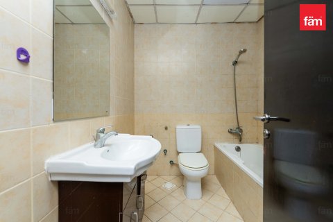 Apartment til salg i Dubai Marina, Dubai, UAE 2 soveværelser, 102.7 kvm № 696908 - foto 16