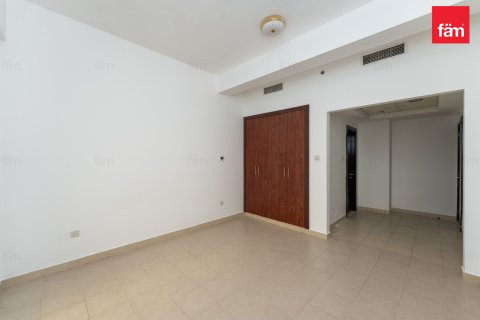 Apartment til salg i Dubai Marina, Dubai, UAE 2 soveværelser, 102.7 kvm № 696908 - foto 8