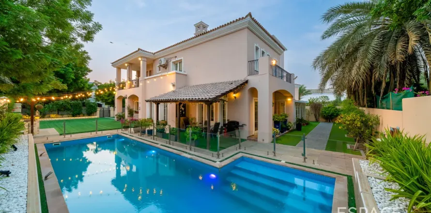 Вилла Арабиан Ранчес, Дубай, БАӘ-да 5 жатын бөлмелер, 460 м² № 661096