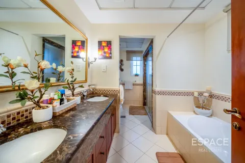 Вилла Арабиан Ранчес, Дубай, БАӘ-да 5 жатын бөлмелер, 460 м² № 661096 - фото 17