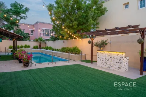 Вилла Арабиан Ранчес, Дубай, БАӘ-да 5 жатын бөлмелер, 460 м² № 661096 - фото 3