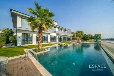 Vilă de vânzare în Palm Jumeirah, Dubai, EAU 6 dormitoare, 836 mp. №661091 - poză 1