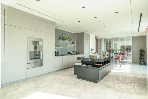 Vilă de vânzare în Palm Jumeirah, Dubai, EAU 6 dormitoare, 836 mp. №661091 - poză 9