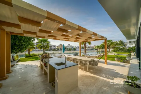 Vilă de vânzare în Palm Jumeirah, Dubai, EAU 6 dormitoare, 836 mp. №661091 - poză 12