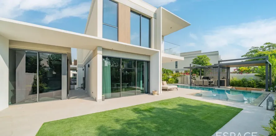 Vilă în Tilal Al Ghaf, Dubai, EAU 4 dormitoare, 372 mp.  №661094