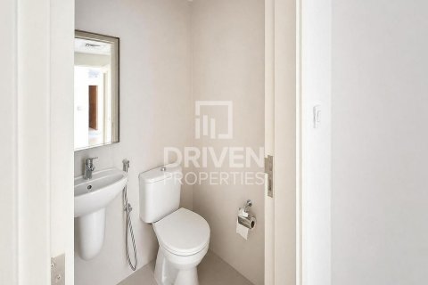 Apartman u gradu Umm Suqeim, Dubai, UAE 2 spavaće sobe, 121.7 m2 Br. 754198 - Slika 12