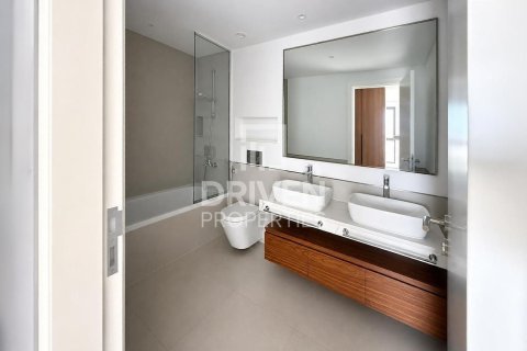 Apartman u gradu Umm Suqeim, Dubai, UAE 2 spavaće sobe, 121.7 m2 Br. 754198 - Slika 10