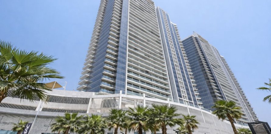 Apartment in Dubai, UAE 2 bedrooms, 123.7 sq.m. № 695134