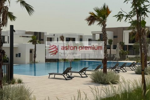 Villa in affitto a Al Furjan, Dubai, EAU 4 camere da letto, 370.7 mq. № 637986 - foto 12