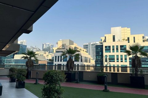 Appartamento in vendita a Dubai, EAU 1 camera, 49.82 mq. № 612871 - foto 13