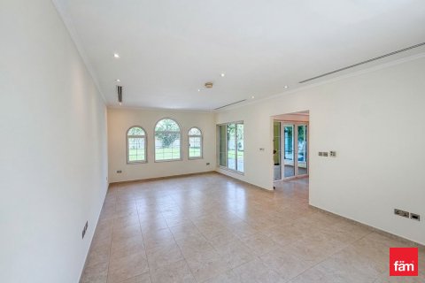 ویلا برای اجاره در Jumeirah Park، Dubai، امارات متحده عربی 3 خوابه ، 675.4 متر مربع ، شماره 721636 - تصویر 4