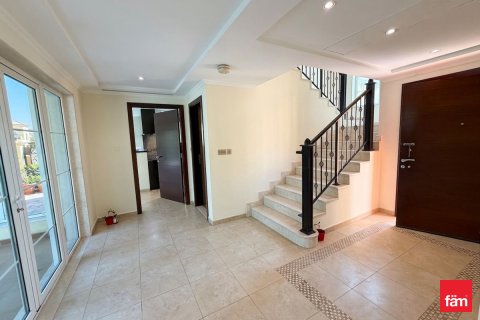 ویلا برای اجاره در Jumeirah Park، Dubai، امارات متحده عربی 3 خوابه ، 675.4 متر مربع ، شماره 721636 - تصویر 16