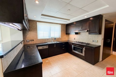 ویلا برای اجاره در Jumeirah Park، Dubai، امارات متحده عربی 3 خوابه ، 675.4 متر مربع ، شماره 721636 - تصویر 8