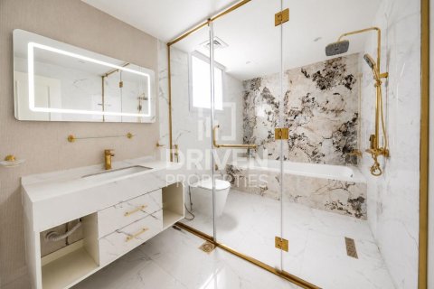 Falcon City of Wonders, Dubai, BAE’de satılık villa 5 yatak odası, 540.14 m² No 744708 - fotoğraf 16