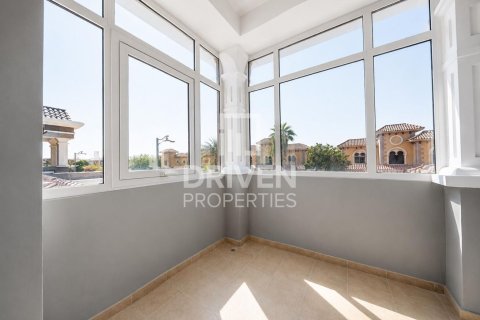 Falcon City of Wonders, Dubai, BAE’de satılık villa 5 yatak odası, 540.14 m² No 744708 - fotoğraf 11