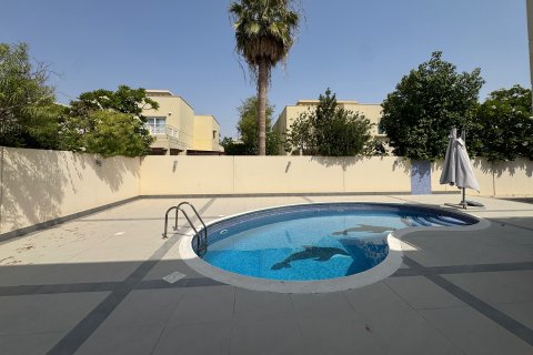 Meadows, Dubai, संयुक्त अरब अमीरात में विला, 4 बेडरूम, 371.97 वर्ग मीटर, संख्या 750007 - फ़ोटो 2