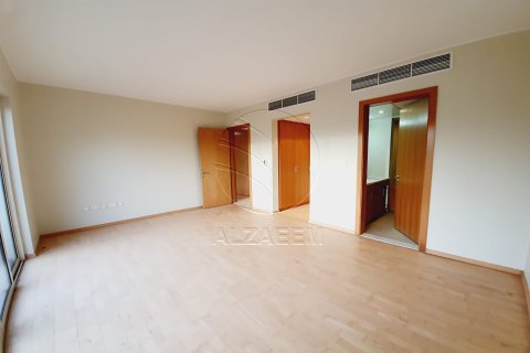 Townhouse til leje i Al Raha Gardens, Abu Dhabi, UAE 4 soveværelser, 300 kvm № 700623 - foto 3