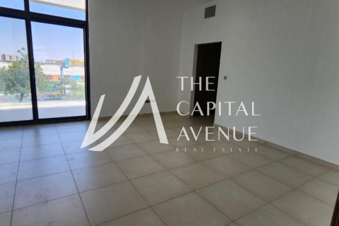 Vilă de închiriat în Yas Island, Abu Dhabi, EAU 4 dormitoare, 599 mp.  №681226 - poză 8