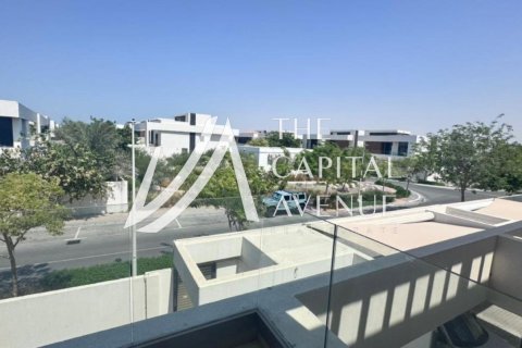 Vilă de închiriat în Yas Island, Abu Dhabi, EAU 5 dormitoare, 508 mp.  №681224 - poză 2