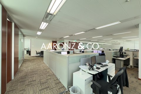 Pejabat di Sheikh Zayed Road, Dubai, UAE 557.4 meter persegi № 670474 - foto 3