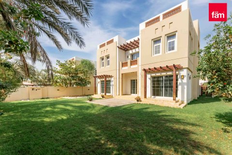 ویلا برای اجاره در Dubai، امارات متحده عربی 5 خوابه ، 727.4 متر مربع ، شماره 638120 - تصویر 1