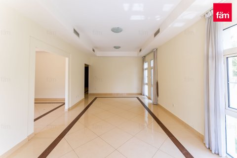 ویلا برای اجاره در Dubai، امارات متحده عربی 5 خوابه ، 727.4 متر مربع ، شماره 638120 - تصویر 5