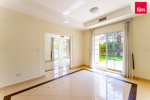 ویلا برای اجاره در Dubai، امارات متحده عربی 5 خوابه ، 727.4 متر مربع ، شماره 638120 - تصویر 4