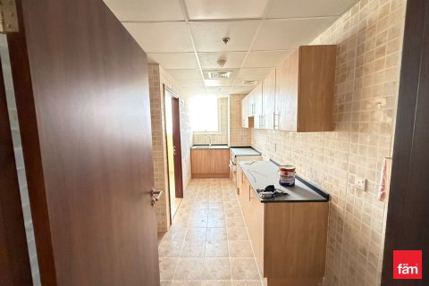 Lägenhet till försäljning i City of Arabia, Dubai, UAE 2 sovrum, 134.1 kvm Nr. 696696 - fotografi 14