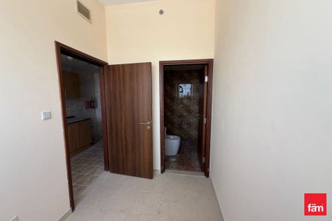 Lägenhet till försäljning i City of Arabia, Dubai, UAE 2 sovrum, 134.1 kvm Nr. 696696 - fotografi 18