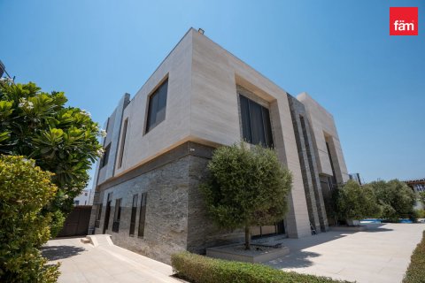 Villa te huur in Dubai, VAE 6 slaapkamers, 1534.2 vr.m., nr 758378 - foto 13