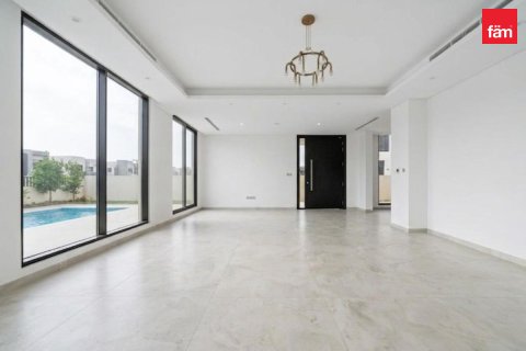 Vilë në Al Furjan, Dubai, Emiratet e Bashkuara Arabe 5 dhoma gjumi, 600 m2. № 758375 - Foto 3