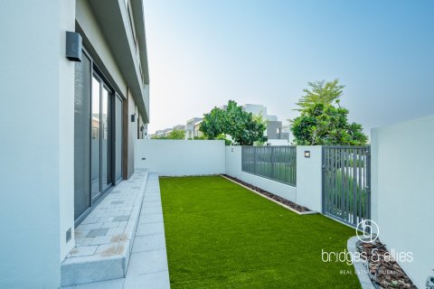 Tilal Al Ghaf, Dubai, UAE의 임대용 빌라 침실 4개, 271제곱미터 번호 721297 - 사진 13
