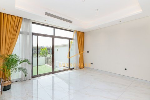 Villa in Al Furjan, Dubai, UAE 3 bedrooms, 168 sq.m. № 721281 - photo 4