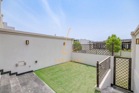 Villa in Al Furjan, Dubai, UAE 3 bedrooms, 168 sq.m. № 721281 - photo 16