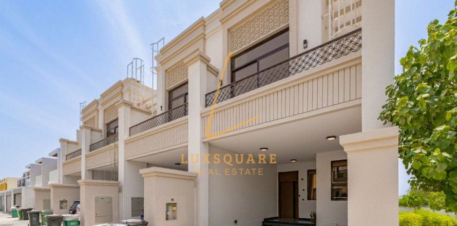 Villa in Al Furjan, Dubai, UAE 3 bedrooms, 168 sq.m. № 721281
