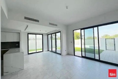 Townhouse i Dubai, UAE 4 soveværelser, 382.5 kvm № 711578