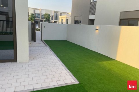 Kuća u nizu u gradu Dubai, UAE 4 spavaće sobe, 253.9 m2 Br. 711574 - Slika 1