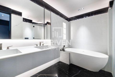 Apartment in Business Bay, Dubai, UAE 4 bedrooms, 272.86 sq.m. № 755947 - photo 17