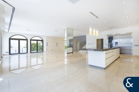 Palm Jumeirah、Dubai、UAE にあるヴィラの賃貸物件 5ベッドルーム、681 m2、No668292 - 写真 4
