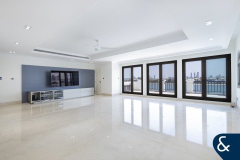 Palm Jumeirah、Dubai、UAE にあるヴィラの賃貸物件 5ベッドルーム、681 m2、No668292 - 写真 21