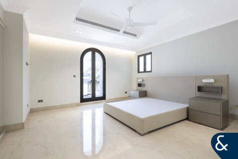 Palm Jumeirah、Dubai、UAE にあるヴィラの賃貸物件 5ベッドルーム、681 m2、No668292 - 写真 12