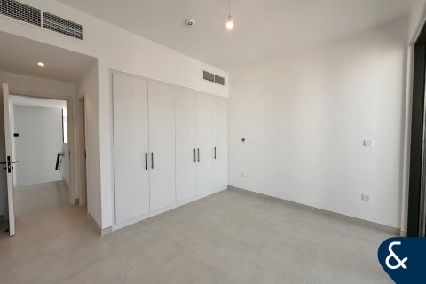 Снять в аренду виллу в Town Square, Дубай, ОАЭ 3 спальни, 197м2, № 668291 - фото 6