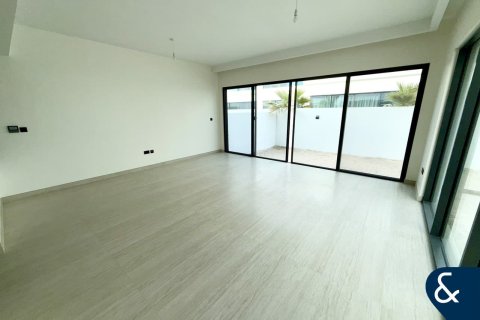 Vilë në Damac Lagoons, Dubai, Emiratet e Bashkuara Arabe 5 dhoma gjumi, 264 m2. № 668290 - Foto 3