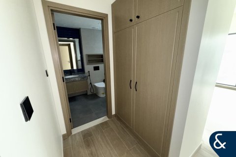 Vilë në Damac Lagoons, Dubai, Emiratet e Bashkuara Arabe 5 dhoma gjumi, 264 m2. № 668290 - Foto 14