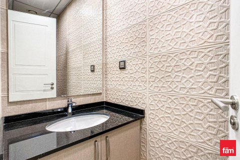 Apartmen di Dubai, UAE 2 bilik tidur, 142.5 meter persegi № 687472 - foto 10