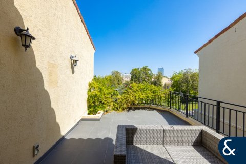 Villa itt: Motor City, Dubai, EAE, 4 hálószoba, 454 m², azonosító: 666262 - fénykép 9