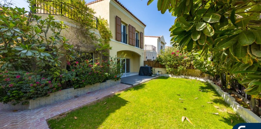 Villa itt: Motor City, Dubai, EAE, 4 hálószoba, 454 m², azonosító: 666262