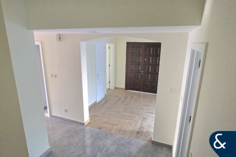 Villa uthyres i Arabian Ranches, Dubai, UAE 3 sovrum, 279 kvm Nr. 666256 - fotografi 8